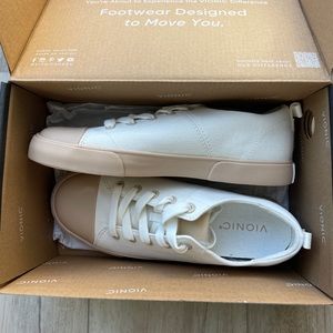 BRAND NEW Vionic Shoes
